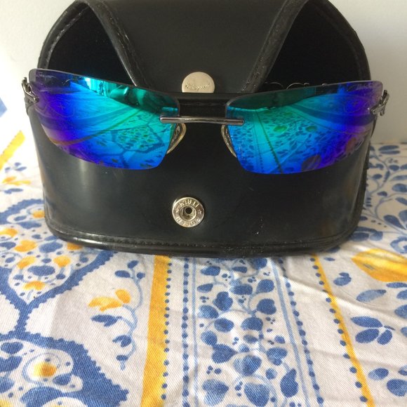 Salvatore Ferragamo Sunglasses - Picture 1 of 2